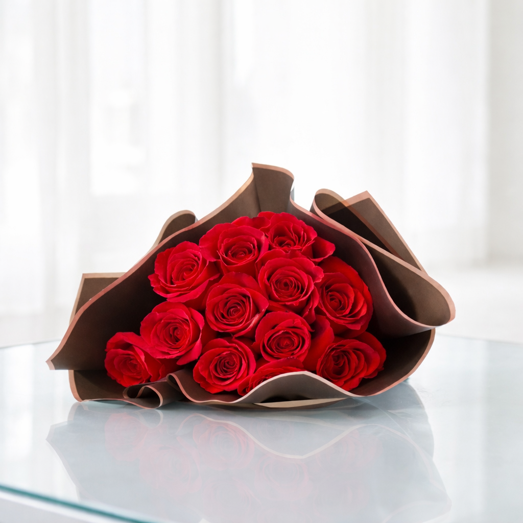 ramo de rosas rojas frescas elegante en Madrid